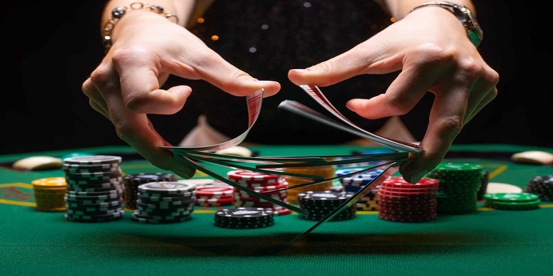 Game bài poker được yêu thích hàng đầu tại Hello88